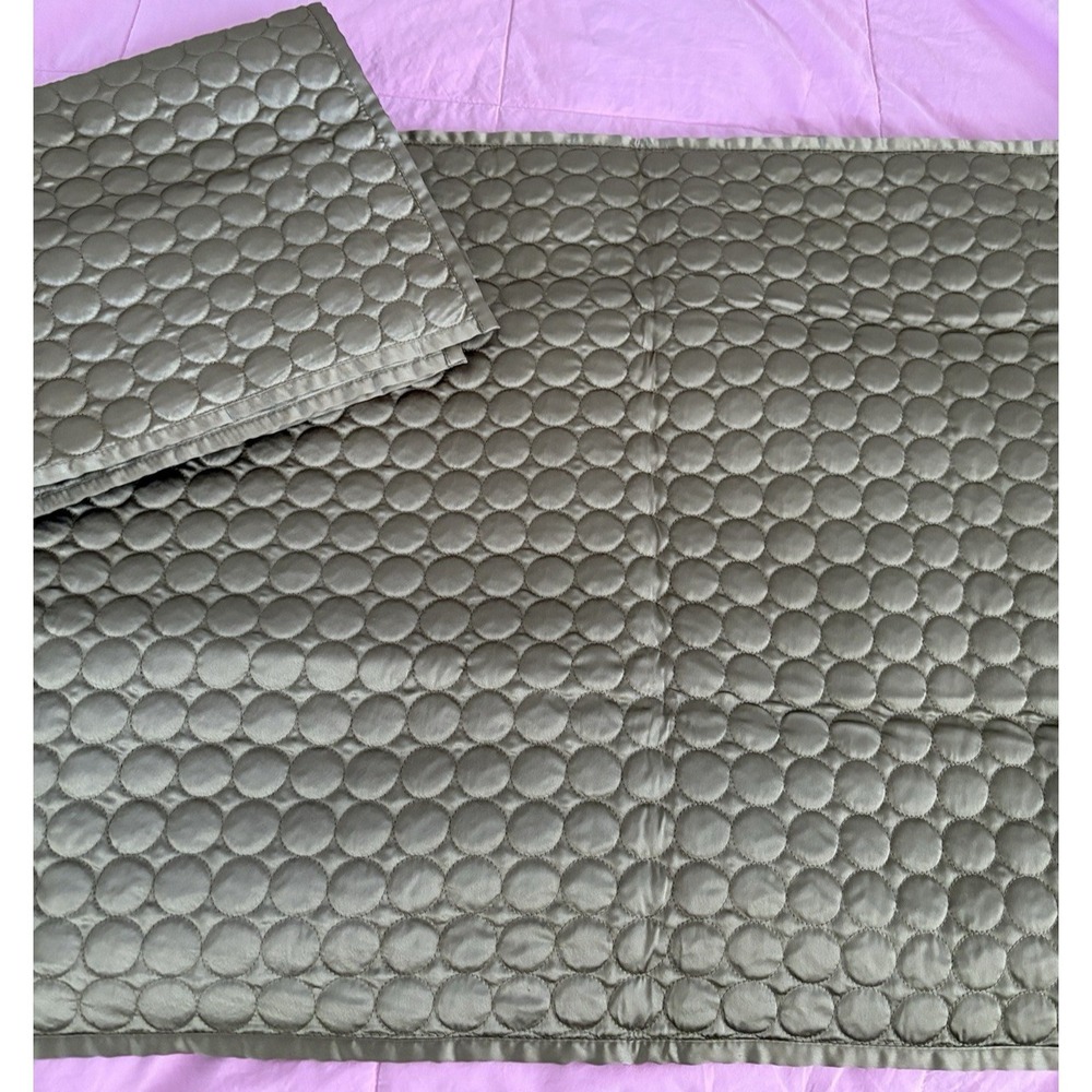 Z GALLERIE green‎  Textured  Pillow Sham Set of 2 NWOT 26x20"